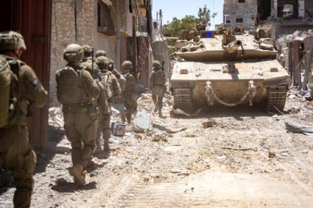 ترامپ: ماکرون به‌زودی کنار می‌رود