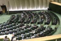 مردم از حق برگزاری اجتماع و راهپیمایی برخوردار می‌شوند