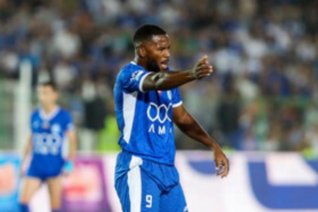  نازون به تمرین‌های استقلال پیوست