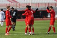 تراکتور صدرنشین شد