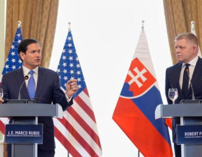  روبیو: هیچ‌کس تاکنون نتوانسته معامله موفقی با ایران انجام دهد، اما ما تلاش میکنیم!