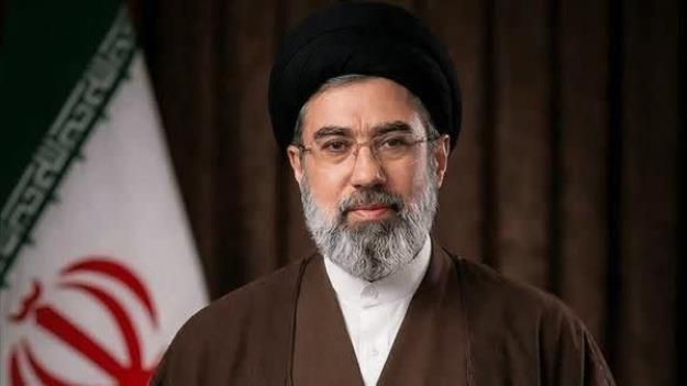 اولین پیام آیت‌الله سیدمجتبی حسینی خامنه‌ای، رهبر انقلاب اسلامی