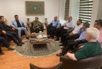  دیدار جمعی از دوستان و همکاران با دکتر احمدی‌نژاد