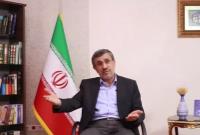 د‌کتر احمدی‌نژاد: دست های خبیث بیگانه از آستین باند فاسد امنیتی بیرون آمده و  در روندهای تصمیم گیری کشور فعال شده...