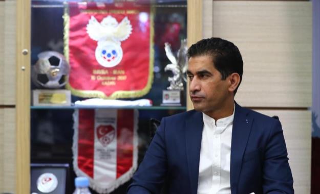 «کامرانیفر» دبیرکل فدراسیون فوتبال شد