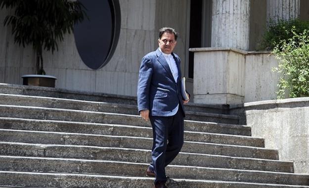 آخوندی مقصر اصلی نابسامانی مسکن است 