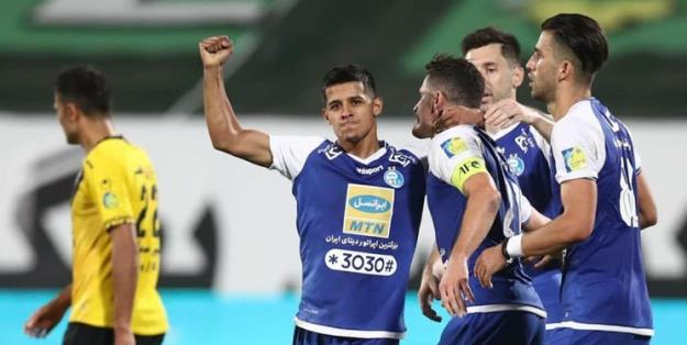 استقلال با برد دوباره سپاهان به نیمه‌نهایی رسید