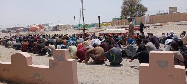  ۲۰۰ مهاجر غیرقانونی پاکستان در مرزهای ایران بازداشت شدند