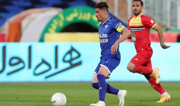 ساعت دیدار استقلال - فولاد تغییر کرد