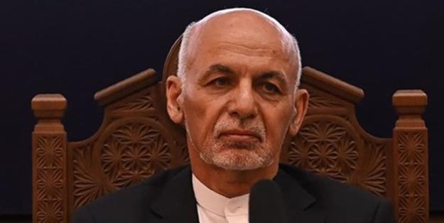 در مورد من سیاه‌نمایی کردند، نماینده آمریکا با طالبان گفت‌وگو کرد