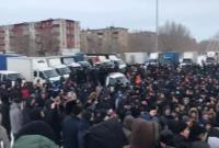  مردم اعتراض کردند، رئیس جمهور قزاقستان با استعفای دولت موافقت کرد