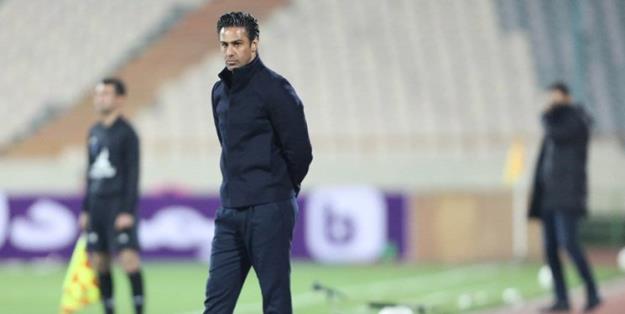 فرهاد مجیدی مربی بی اخلاقی است؛ باید عذرخواهی کند