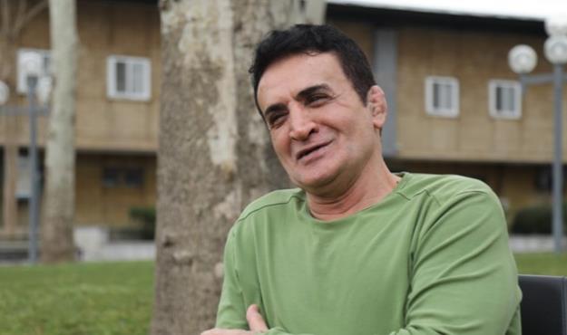 با محمد بنا از کشتی تا فوتبال