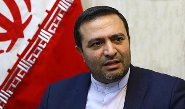 تعلیق عرضه خودرو در بورس کالا باعث سلب اعتماد سهامداران می‌شود