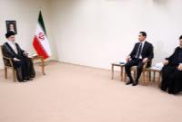  رئیس‌جمهور ترکمنستان و هیئت همراه با رهبر انقلاب دیدار کردند