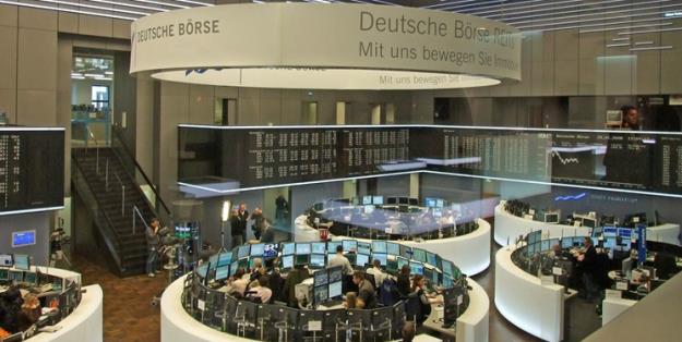  آمریکا در تلاش برای دستیابی به اموال بانک مرکزی ایران در بورس آلمان
