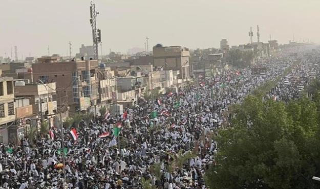  تجمع بزرگ طرفداران «سید مقتدی الصدر» پیش از نماز جمعه 
