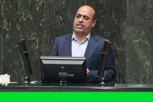 بازنشستگان نمی توانند با ۱۰ درصد افزایش حقوق مشکلاتشان را رفع کنند
