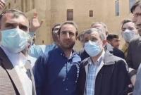  دکتر احمدی‌نژاد: این بحران مانند برق و باد می گذرد
