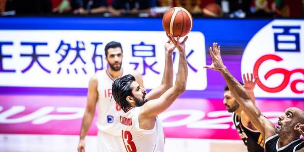 تیم ملی بسکتبال ایران از صعود به نیمه‌نهایی بازماند