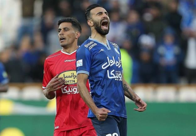 کاوه رضایی آبی‌پوش نمی‌شود 