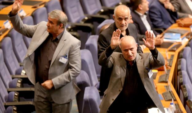 نبی و قنبرزاده نایب‌رئیس فدراسیون فوتبال شدند