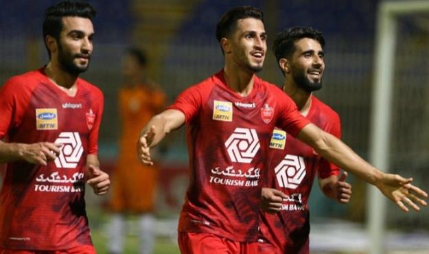 قهرمانی پرسپولیس روی سکوی نفتی