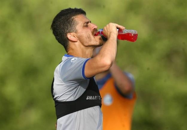  غفوری رسما با استقلال تمدید کرد + عکس 