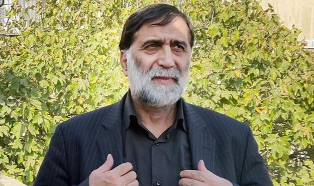  چرا مصطفی آجورلو از مدیریت استقلال کنار گذاشته شد؟