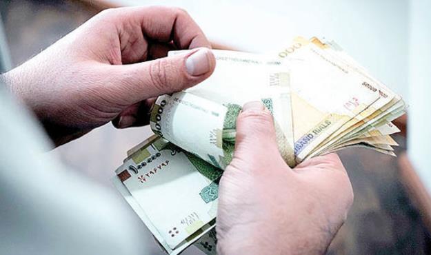 افزایش حقوق کارمندان و بازنشستگان از اول مهر اجرایی می‌شود
