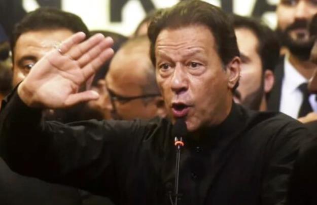 عمران خان اکثریت کرسی‌های پارلمان پاکستان را کسب کرد
