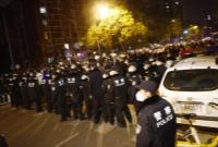  حضور گسترده نیروهای پلیس در پکن و شانگهای برای جلوگیری از اعتراضات