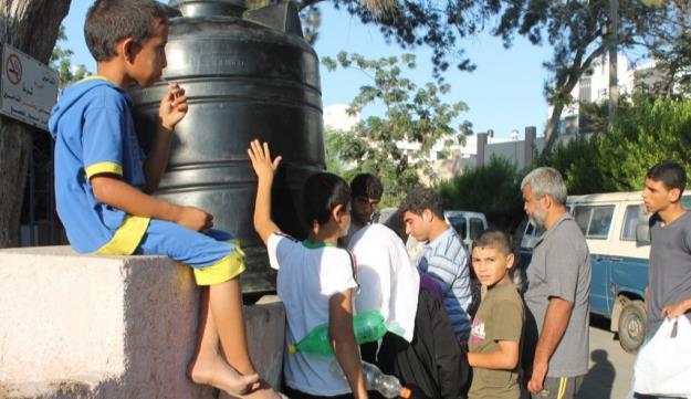  رژیم صهیونیستی آب شرب یک هزار و ۲۰۰ فلسطینی را قطع کرد 