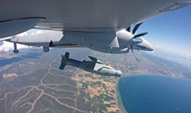 ترکیه نخستین موشک مافوق صوت خود را آزمایش کرد