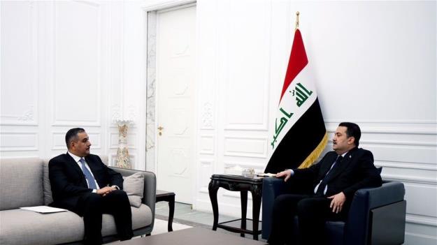  نخست وزیر عراق رئیس بانک مرکزی را به دلیل افزایش نرخ دلار برکنار کرد