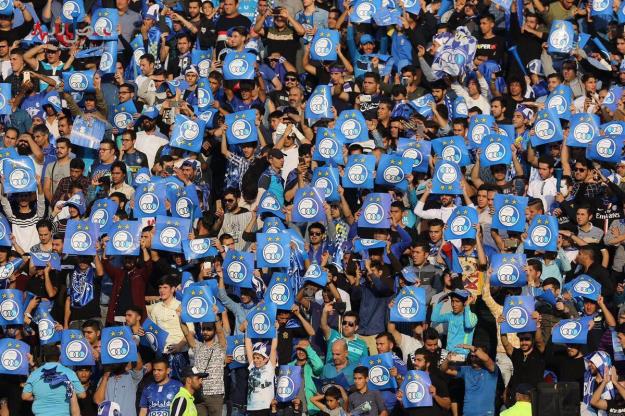 حضور ۳۰ هزار تماشاگر در بازی استقلال - ملوان