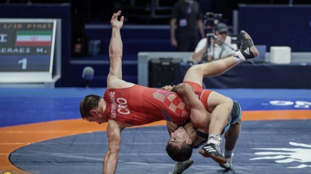 ۳ طلای کشتی گیران ایران در تورنمنت بلغارستان