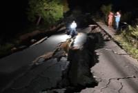 زمین لرزه ۶.۸ ریشتری پاکستان را به شدت لرزاند 