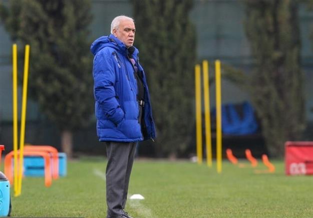 فتح‌الله‌زاده: ۵ میلیارد را برنمی‌گردانم