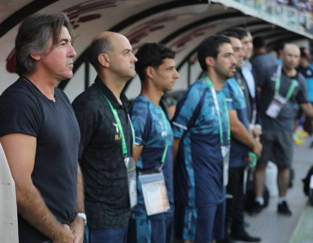  مربیان خارجی استقلال به جز ساپینتو تسویه کردند