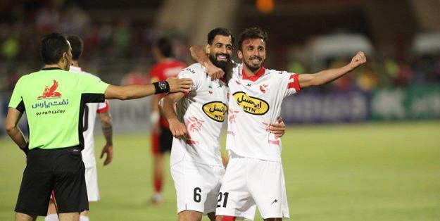 دوازدهمین برد متوالی پرسپولیس/ تراکتور در بحران
