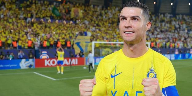  جنگ رونالدو و مانه بر سر مسی در عربستان!