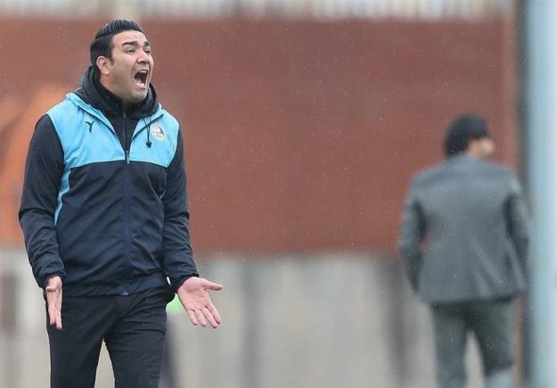 نکونام: گل‌محمدی در حدی نیست که درباره من صحبت کند