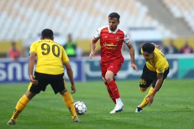  سپاهان فاتح نبرد مدعیان/ پرسپولیس روی نوار ناکامی