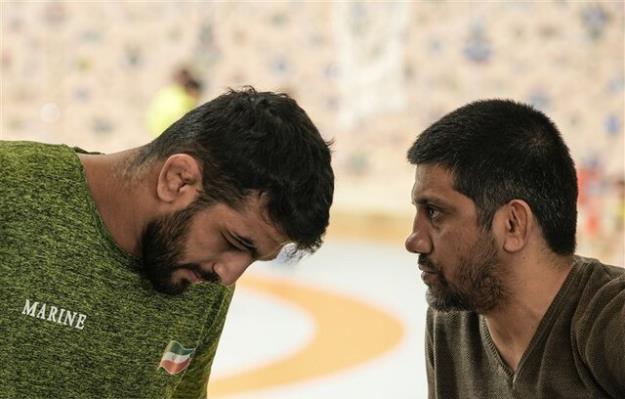 پرداخت میلیاردی علیرضا دبیر به حسن یزدانی قبل از جراحی