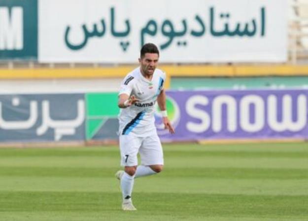 جدایی از پرسپولیس اشتباه بود/ به خودم خیانت کردم!