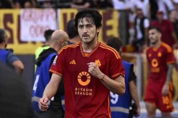  نام سردار آزمون در بین ۴ نامزد بهترین بازیکن «رم»