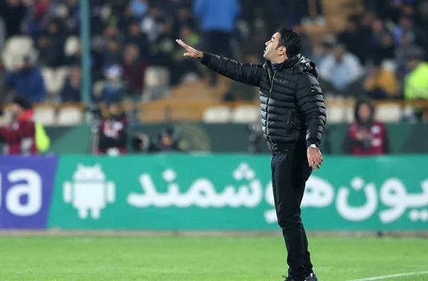 نکونام: VAR نبود، می‌گفتند دوباره استقلال را بردیم