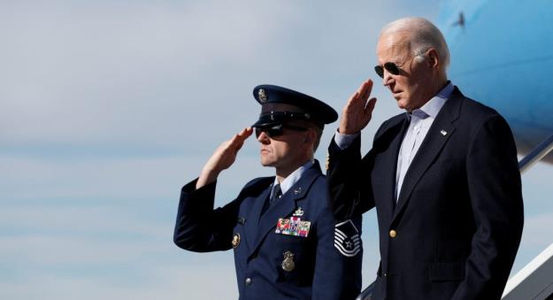 بایدن لایحه دفاعی ۸۸۶ میلیارد دلاری آمریکا را امضا کرد