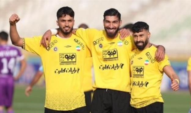 استقلال دیگر صدرنشین لیگ برتر نیست
